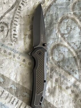 Kershaw Fringe 8310 folding knife